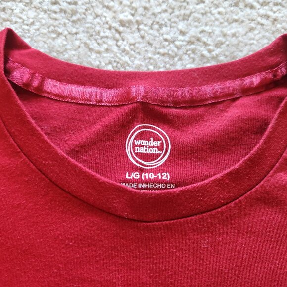 ✨ Girls Size Large (10/12) Long Sleeve Tee – Red with Gold Sparkle - Picture 3 of 3